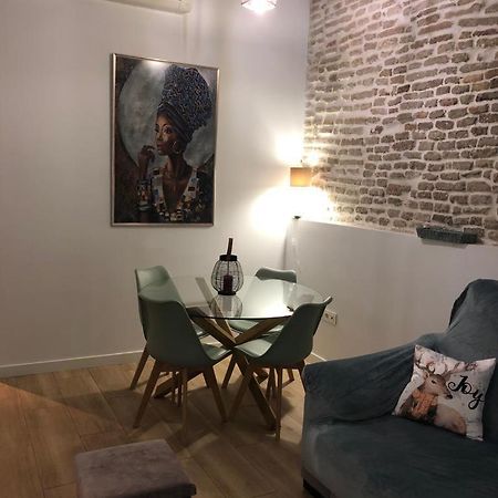 Estudio Centrico En Punonrostro Séville Extérieur photo