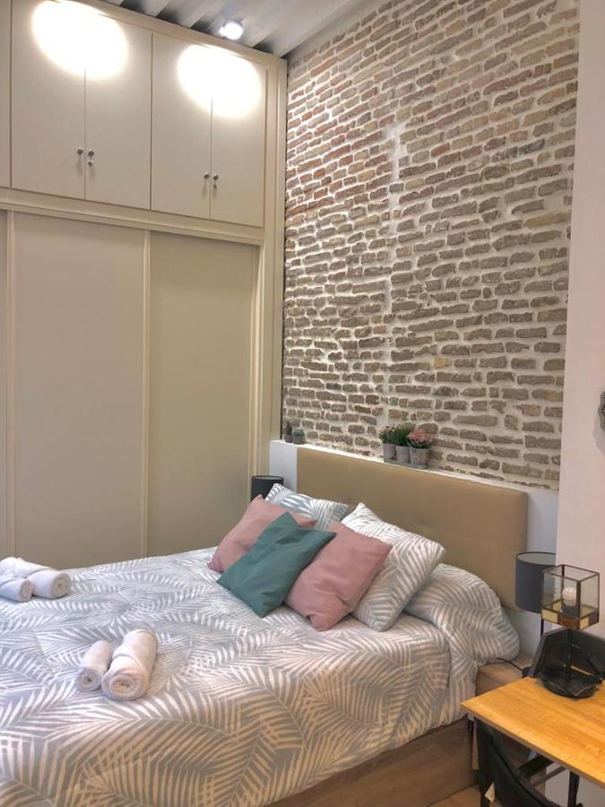 Estudio Centrico En Punonrostro Séville Extérieur photo
